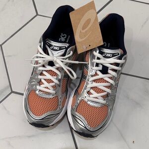 ASICS Women’s Gel Kayano 14 Sneaker